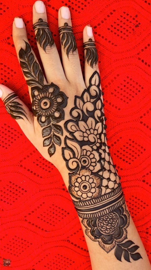 floral Mehndi Design for Full Hands